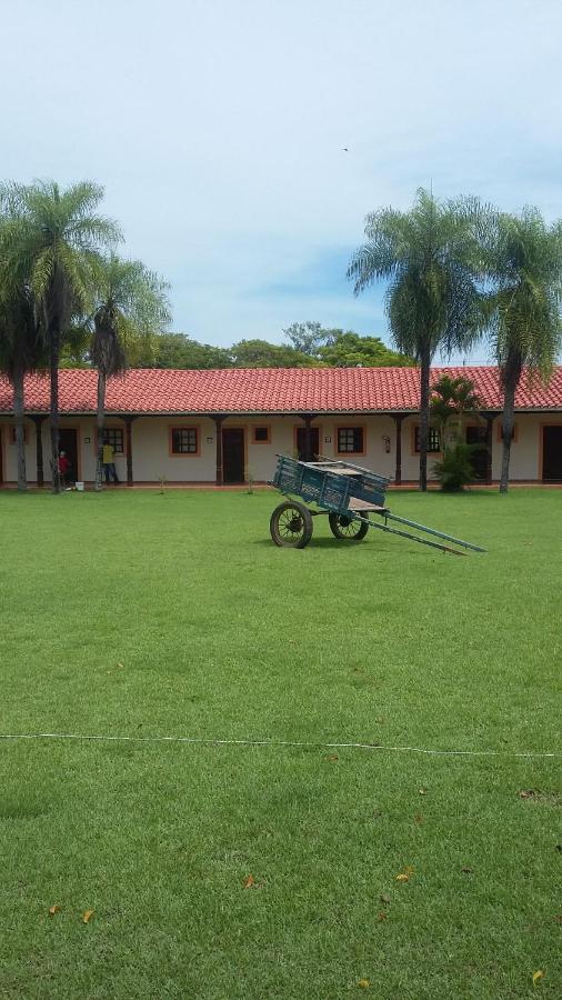 El Pantanal Hotel & Resort Puerto Quijarro  Eksteriør bilde